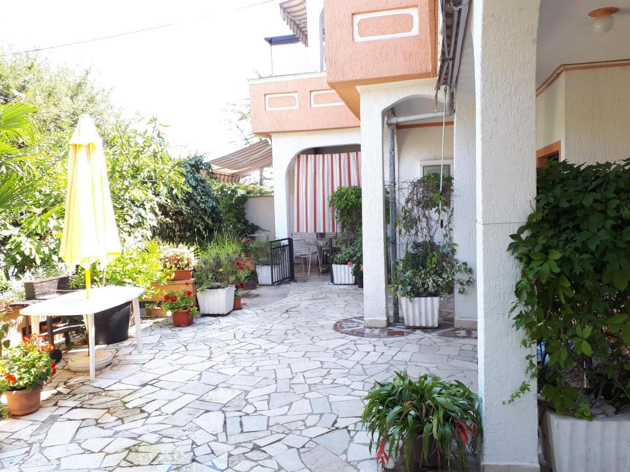Apartments Vila Ida Vantacici Exterior photo